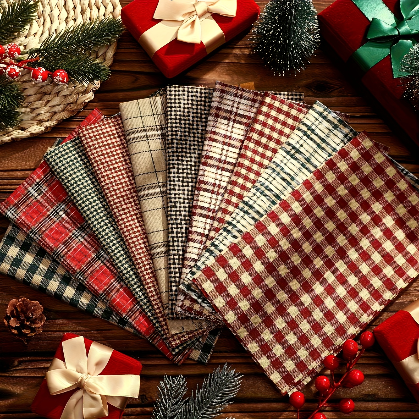 Image of A Set Of 10 Retro Checkered Fabric Pieces, Pre-cut Squares Measuring 20x25cm/7.8x9.8in, Featuring Red/green Checkered Stripes. Perfect For Sewing, Crafts, Home Decor, Quilting, Carpet Making