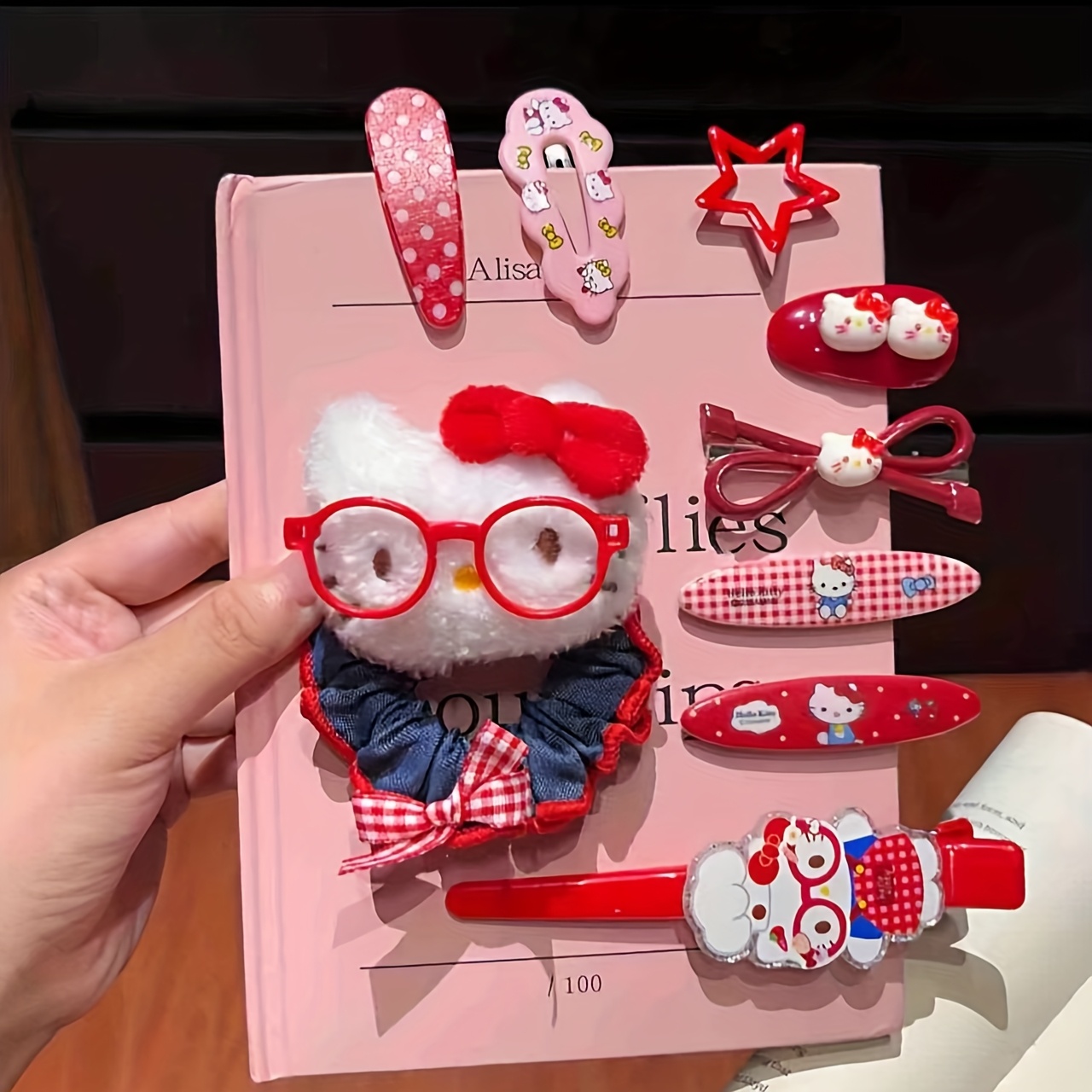 E-shop 9 Stück Sanrio modische und süße Haarspangen, geeignet zum Ausgehen, als Geschenk für Freunde zu Feiertagen, Geburtstagsgeschenke, tägliches