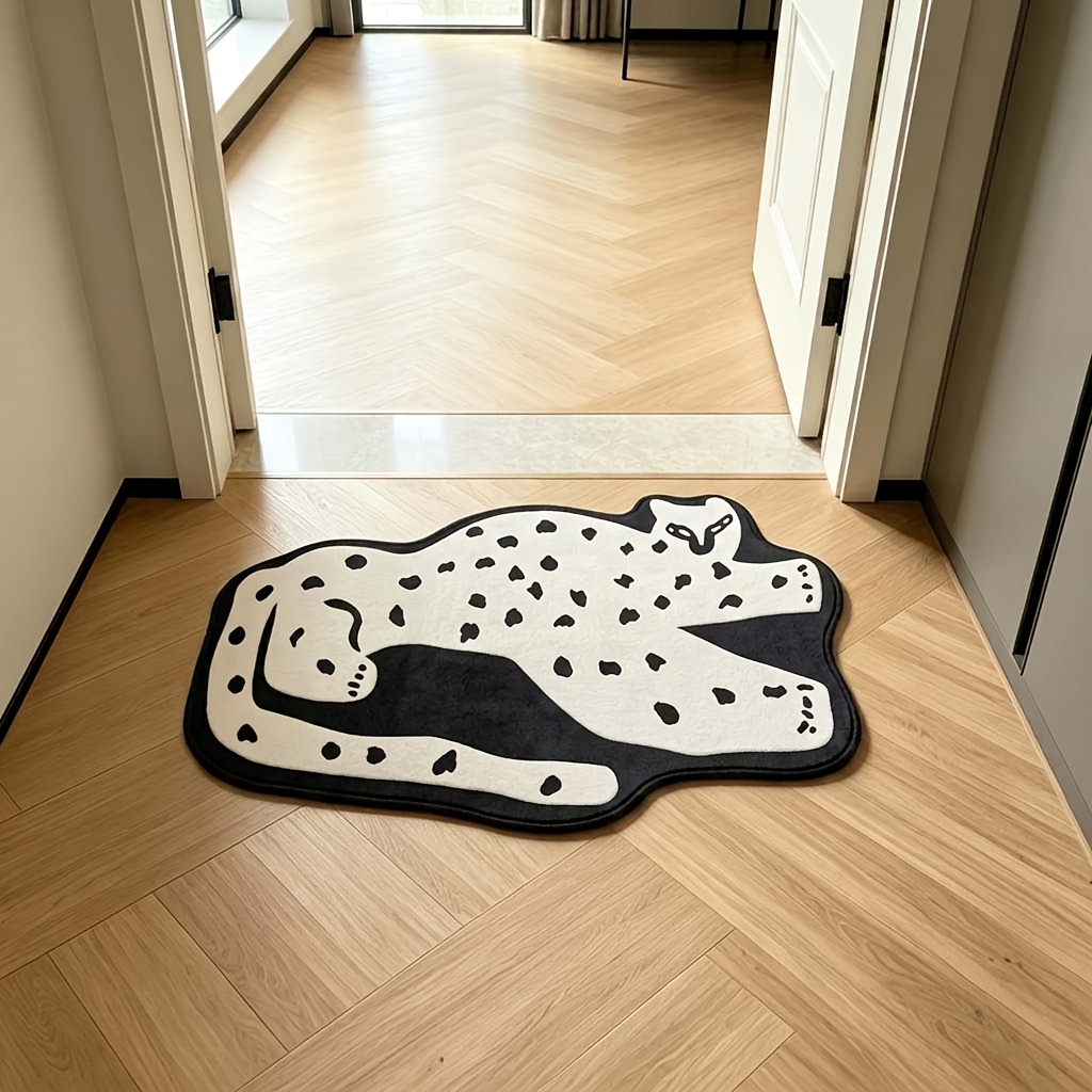 TEMU 1pc, Leopard Print Irregular Rug, Soft And Comfortable, Flannel Material, Easy To Clean And Machine Washable, Creative Artistic Irregular Rug,
