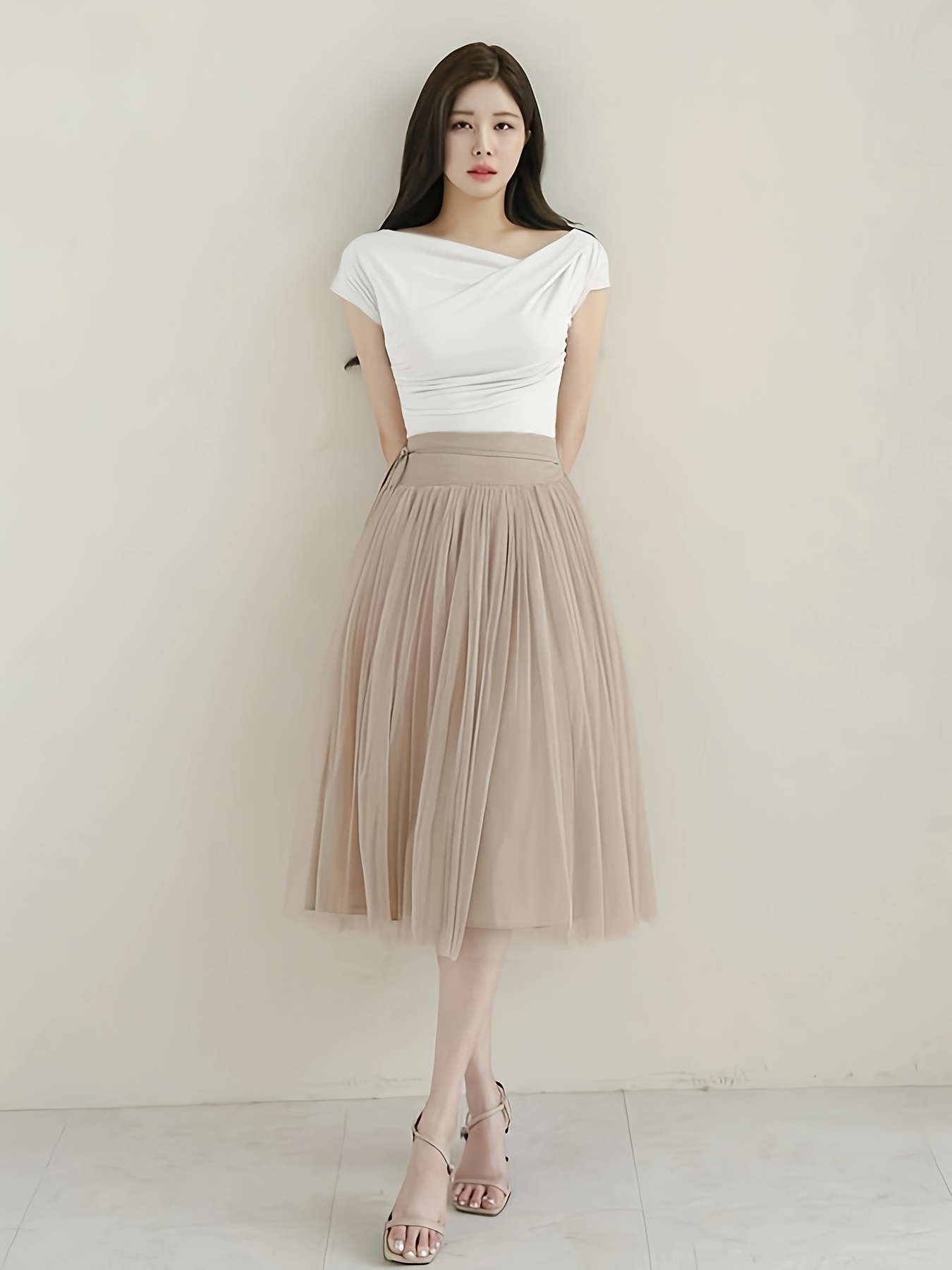 Women's Elegant Asymmetrical Neckline Ruched Slim Fit Short Sleeve T-Shirt - Solid Color, Medium Stretch, Spring/Summer Casual & Formal Wear, Ladies T Shirts, Summer Outfit, Chic Style, Stretchy Fabric, Fitted Shirt, Summer Wardrobe