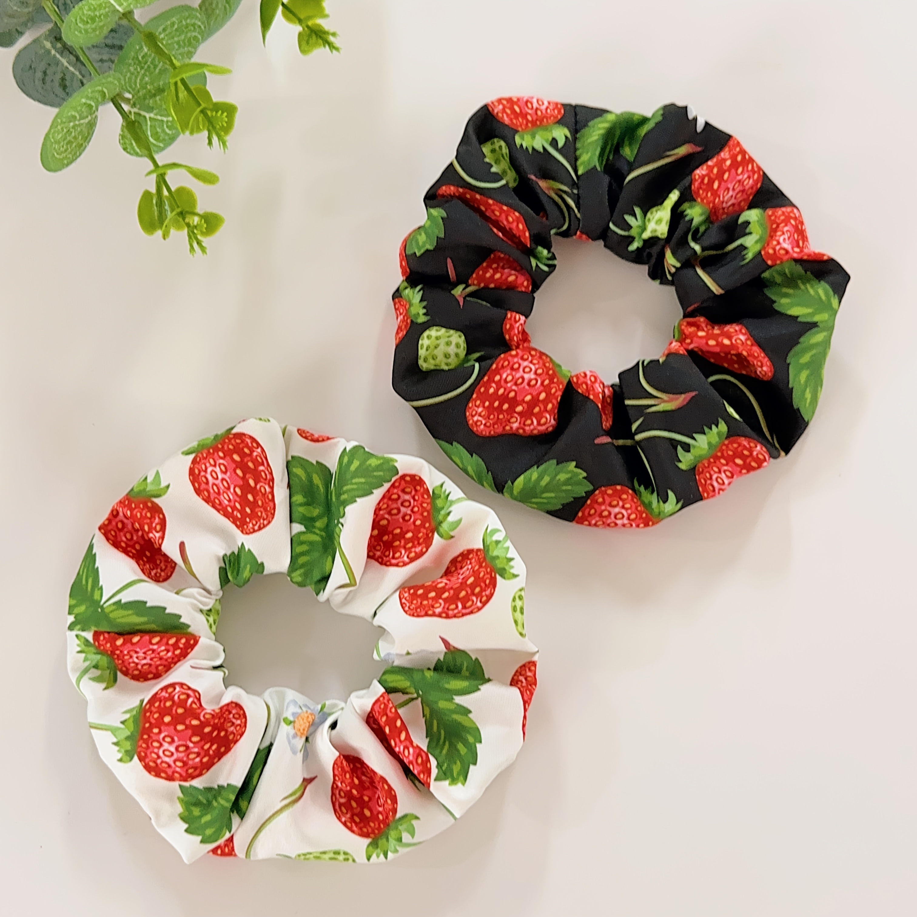 A Set Of 2pcs Of Sweet And Elegant Strawberry Patterned Fabric Hair Ties, Featuring Large Fruit Print Hair Additions, Stylish For Ponytails And Buns, High Elasticity And Durability, Hair Decoration