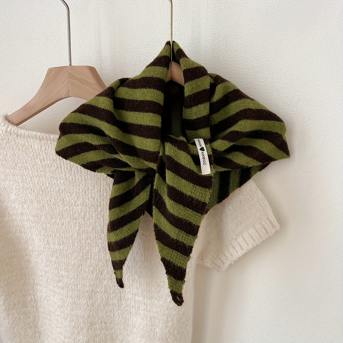 TEMU 1 Scialle a righe in lana qualit�, capispalla da donna per , e inverno, stile versatile, sciarpa triangolare , sciarpa francese retr簷 a righe in