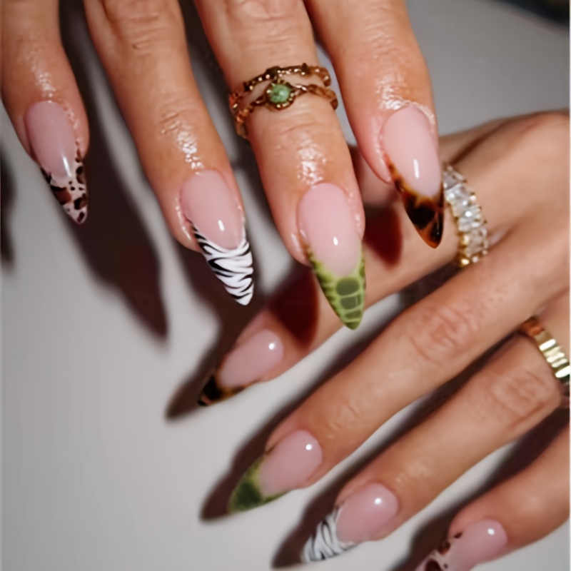 Image of 24pcs Nail Art, Nude Base, Leopard Print, Zebra Print, Animal Print Nail Art Patches, Fashionable And Nail Pieces, Fake Nails