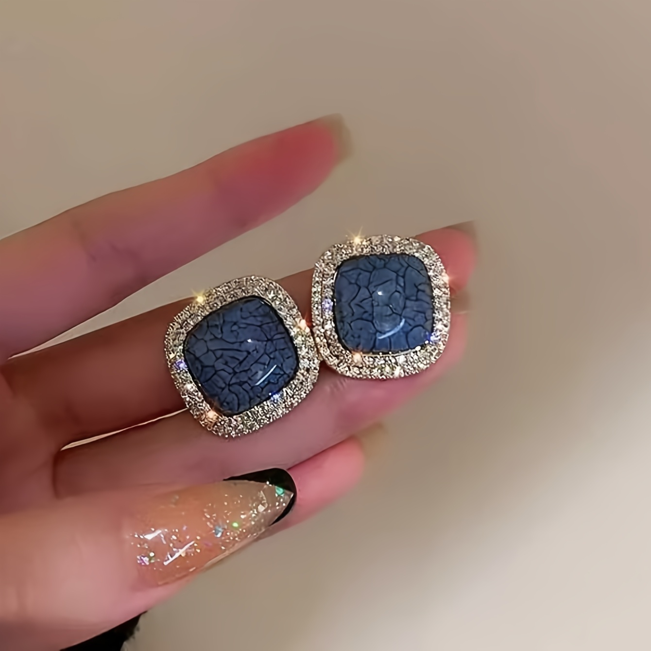 Compact Square Earrings for Women's Daily Wear, Stylish