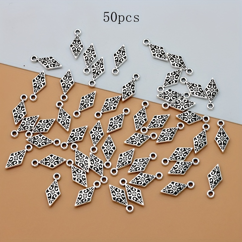 E-shop 50 Stück Vintage Silberfarbene Diamantförmige Charms aus Zinklegierung, für die Herstellung eigener Schmuckstücke wie Armbänder, Halsketten und