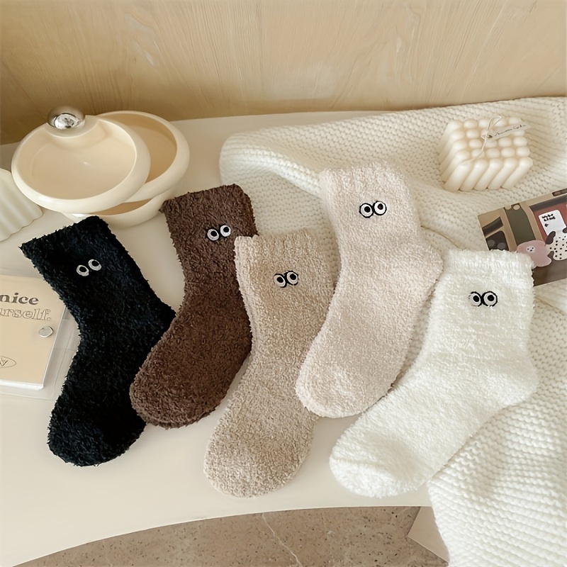 

5 Pairs Of Coral Fleece Plush Youth Mid-calf Socks Autumn And Winter Fleece Thickened Warm Socks Winter Home Floor Pile Socks