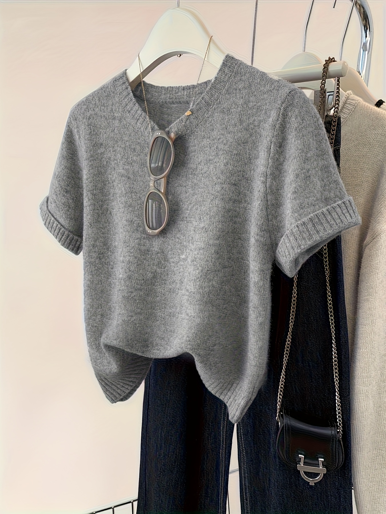 Women's Elegant Casual Blouse - Loose Fit Shirt Top with Round Neck, Non-Transparent Office & Everyday Shirt Blouse in Neutral Colors - All-Season Wardrobe Staple, Versatile Fashion, Ribbed Detailing, Medium Elasticity, Nontransparent Fabric