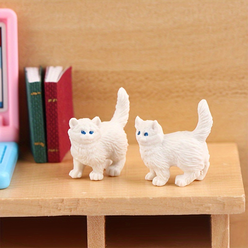 Miniature White Cat Figurine Resin Pet Model for Home Party Decor, 