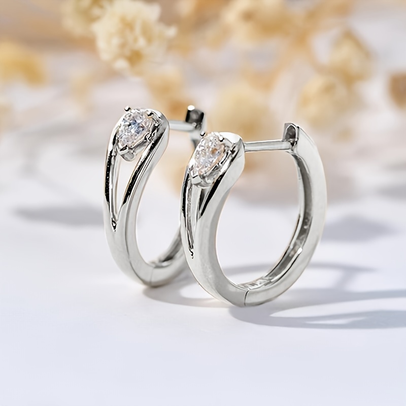 1 Pair Women's Fashion Hoop Earrings Easy Inlaid Teardrop