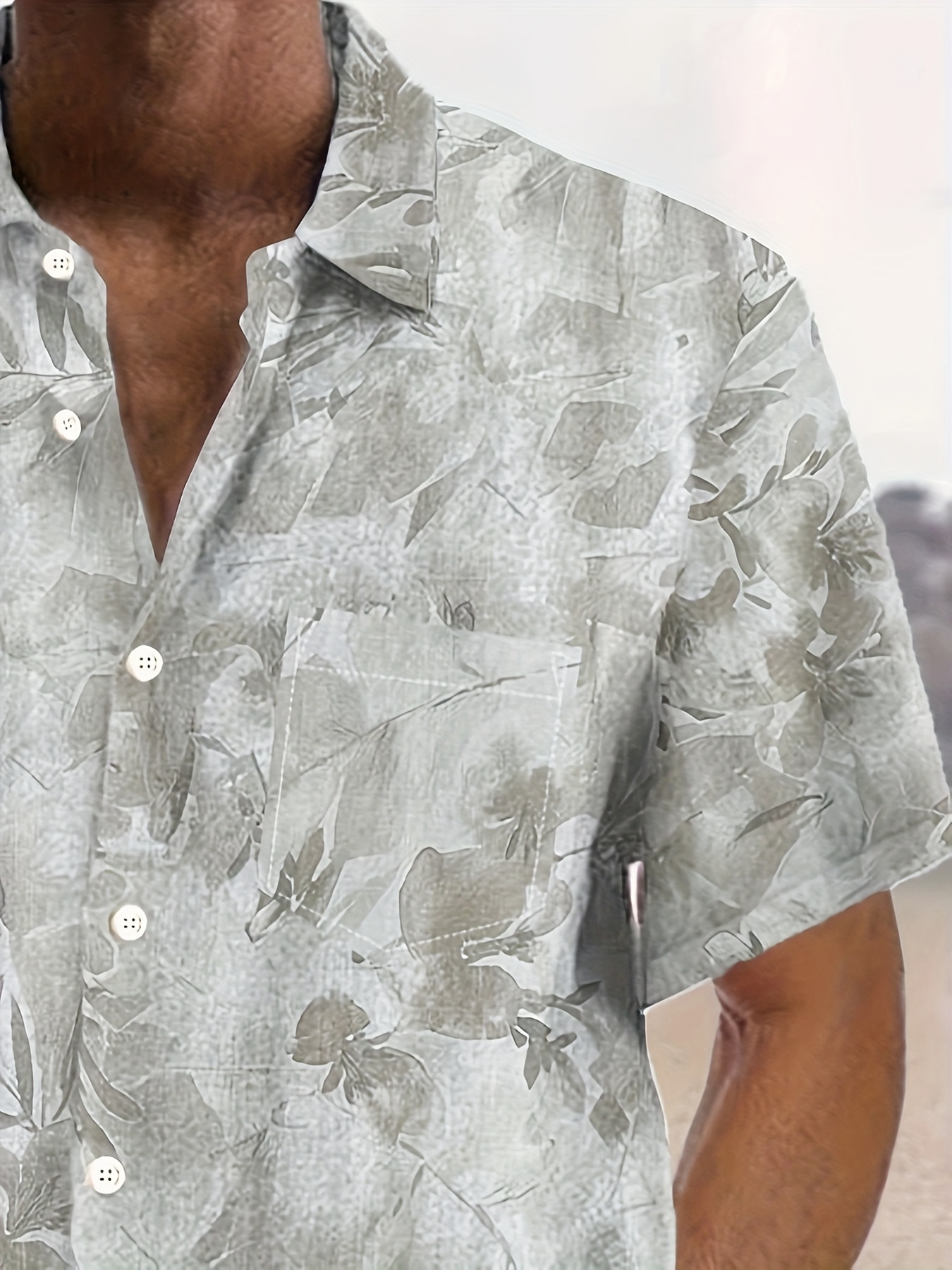 Hawaiian Floral Print Men's Plus Size Button-up Short Sleeve Shirt