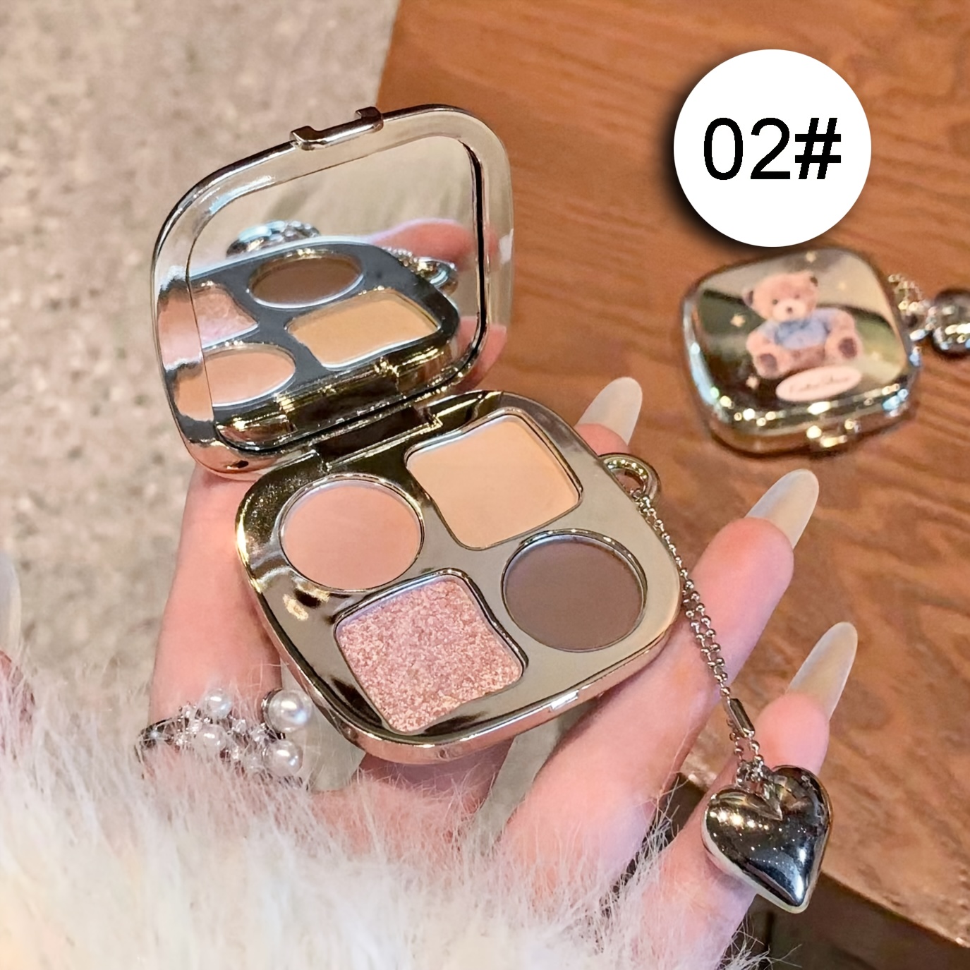 4-Color Bear Eye Shadow Palette, Shimmer and Matte