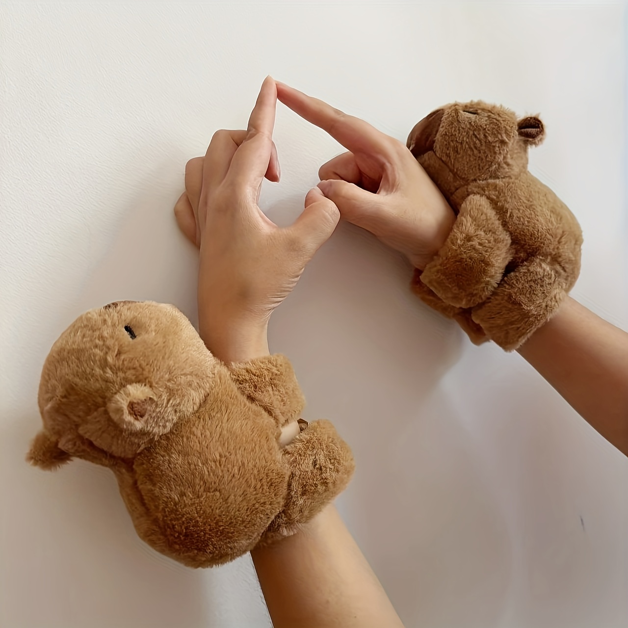Dellyy Tier-Schlagarmbänder Für Kinder – Plüsch-Snap-Armband Mit Husky, Panda & Capybara