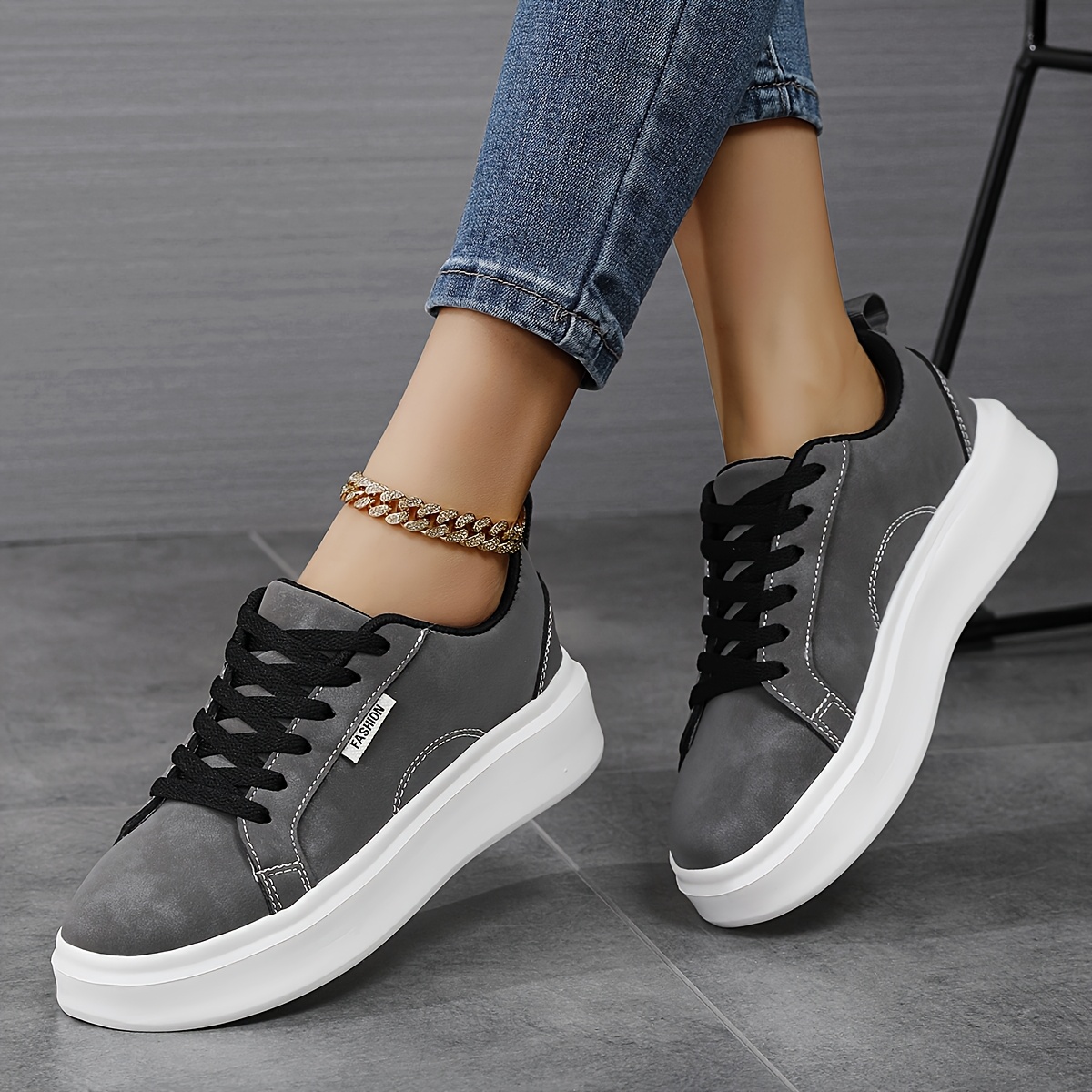 2026 new womens couples style   casual womens skate shoes   sneakers for men upper lace up casual womens shoes soft comfortable breathable lightweight with   trendy and versatile for daily commuting details 0