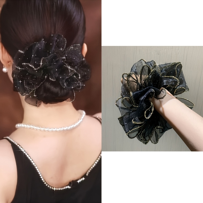 A Single Piece Of Vintage Elegant Minimalist Hair Tie, Easy And Stylish In Black With A Shiny End, Perfect For Women's Gatherings And Parties