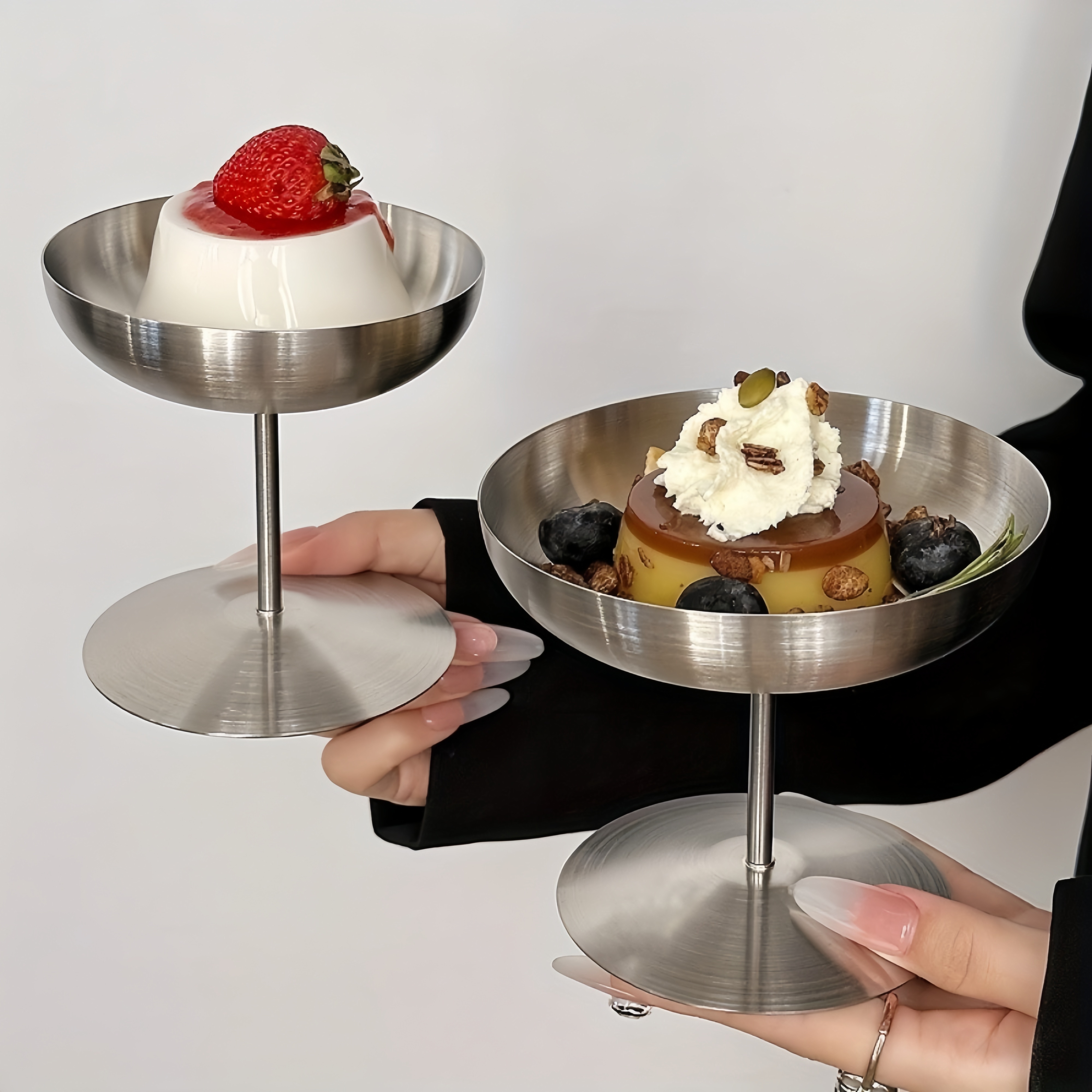 Elegante Eisbecher mit Fuß, Edelstahl Eisschale, Wiederverwendbarer Salatbecher, Dessertschale, Metall Puddingbecher, Salat-Dessert-Halter Snack-Frucht-Bonbon-Behälter für DIY Eiscreme Parfait