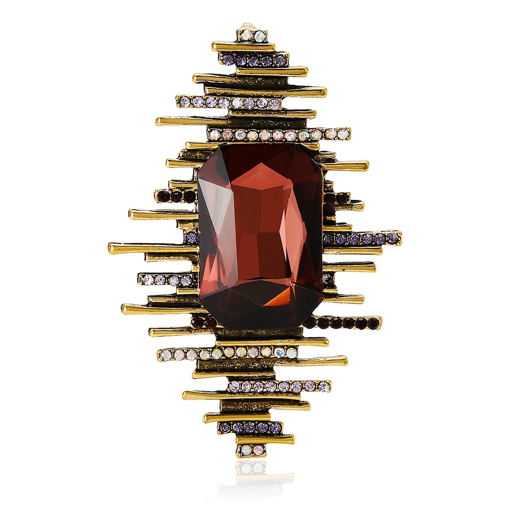 Retro Heavy Industry 3D Rhinestone Brooch, Light Luxury Accessory