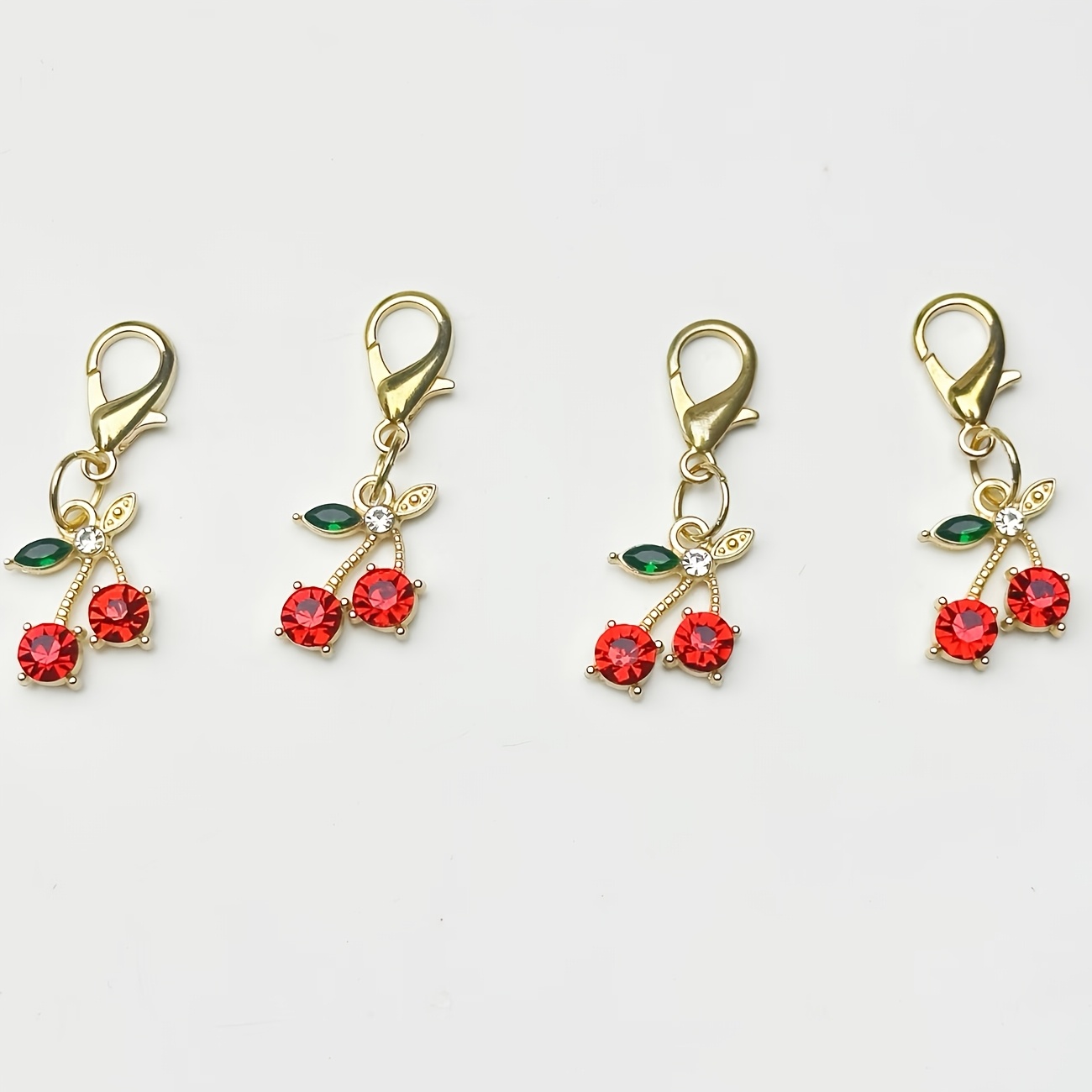 E-shop 4er-Set rote, mit Strass besetzte Kirsch-Schuhanhänger, DIY-Schuhzubehör, Schnürsenkel-Dekorationen
