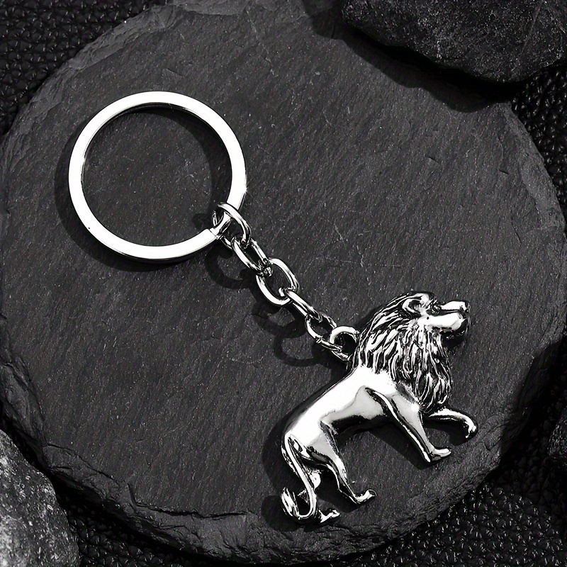 A Stylish And Lion-shaped Keychain Accessory For Men, Featuring A Vintage Design