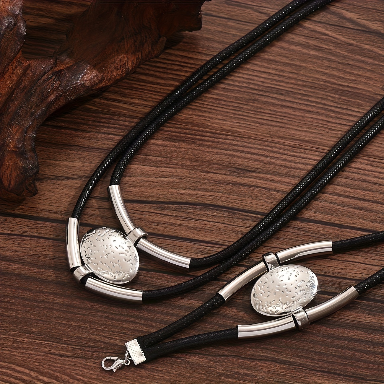 E-shop 2-teiliges Schmuckset im Bohème-Stil für Damen, inklusive Halskette und Armband mit doppellagigem Design und Platten-Schnitt, kreativem,