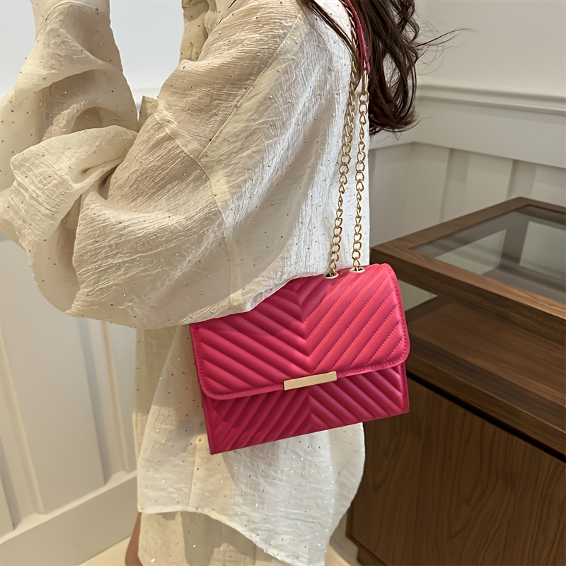 Sac Bandoulière Femme – Mini Carré Élégant Chaîne Dorée Nouveau Sac Mini Carré Élégant et Minimaliste pour Femmes - Sac Bandoulière/Épaule à Chaîne Ajustable Décontracté, Disponible en 5 Couleurs