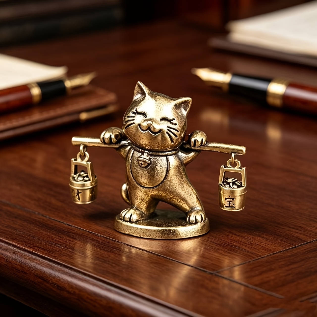 Image of 1pc Of Retro Metal Wealth Cat Desktop Decoration Ornament Desktop Decoration Birthday Gift, Office Shelf Desktop Computer Decoration, Scene Decoration, Desktop Decoration