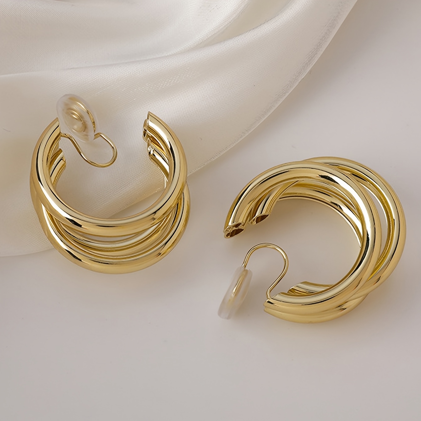 Golden C-Shaped Circle Clip Earrings, No Piercing
