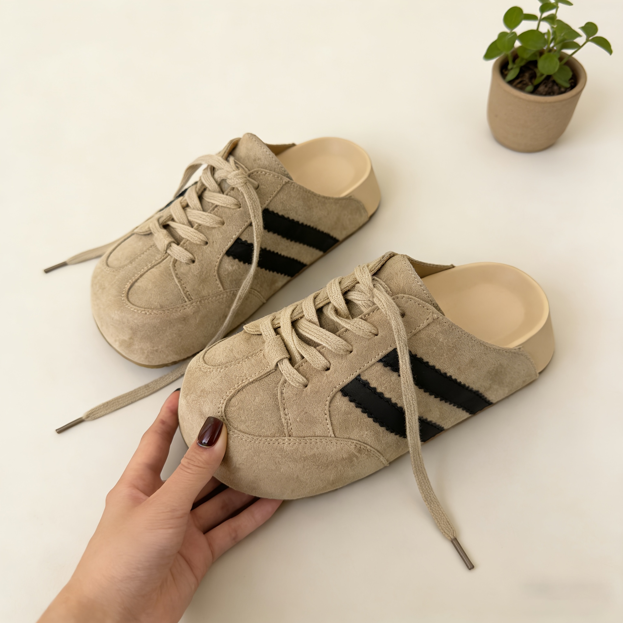 mule sneakers sold on Temu United States