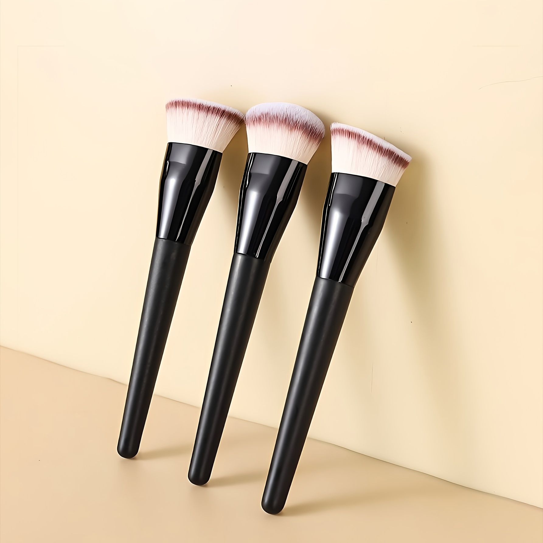 3pcs Facial Makeup Brush Set Makeup Tools, Suitable For Foundation, Blush And Powder - Premium Synthetic Nylon Bristles, Suitable For Types