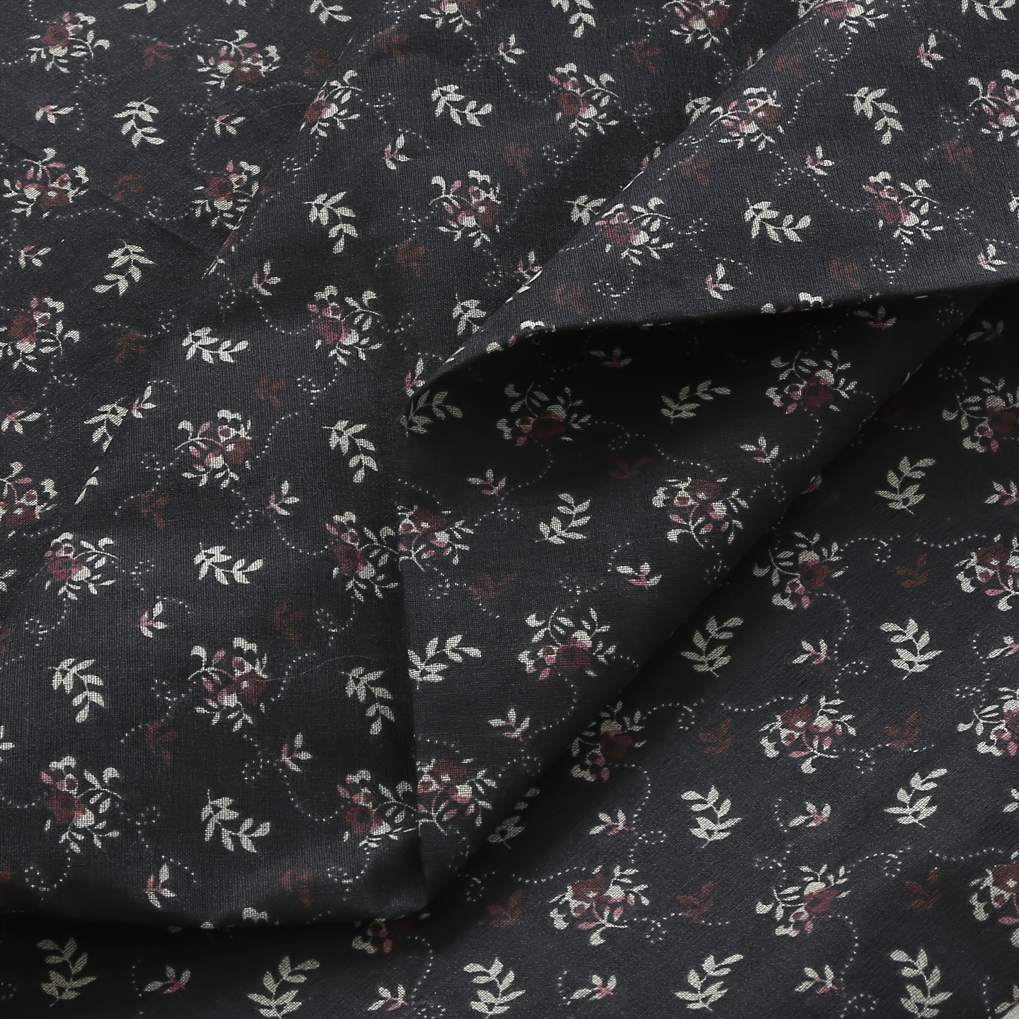 Dark Retro Pastoral Style Small Floral Fabric Clothing Printed Cloth Fresh Handmade Fabric