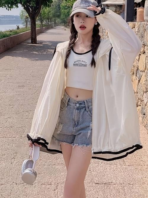 2026 New Fashion Hooded Sunscreen Jacket Women'S Summer Long Sleeve Thin Coat Korean Style Loose Breathable Sunscreen Clothing Women