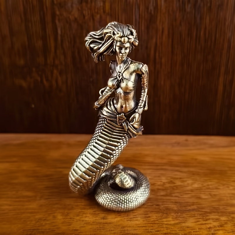 

1pc Greek Medusa Brass Statue, Creative Snake Woman Figurine, Home Office Desk Decor, Indoor Ornament, No Electricity Required