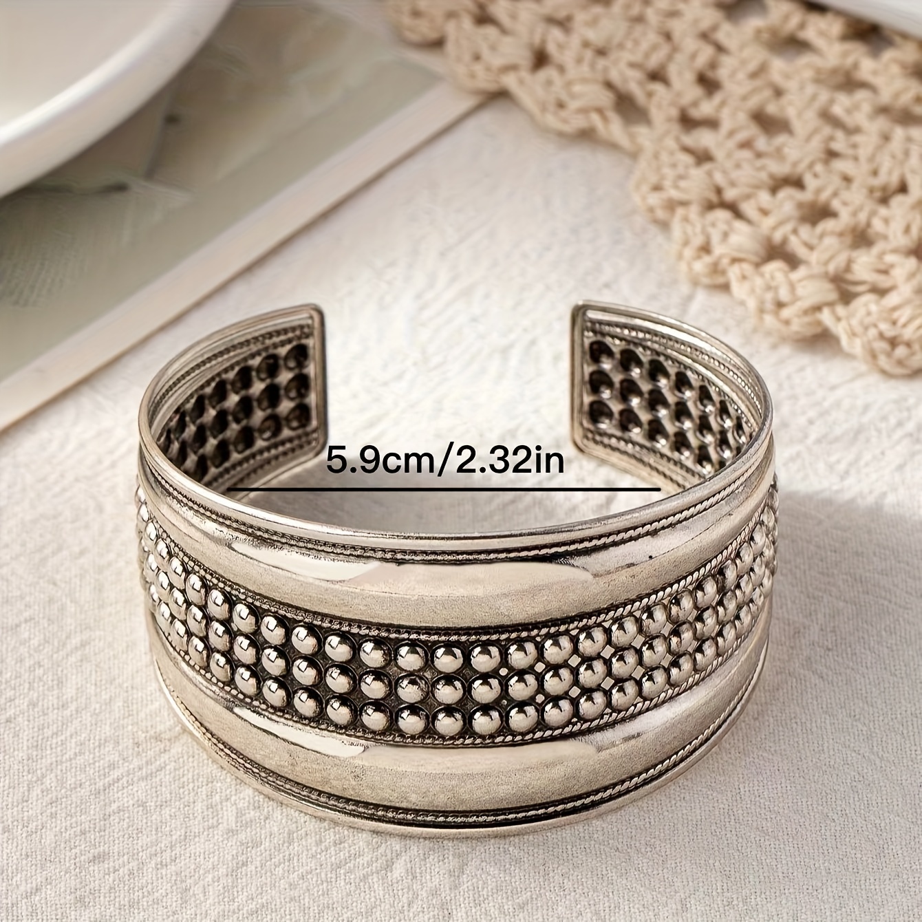 Bohemian Vintage Golden Open Bangle for Ladies