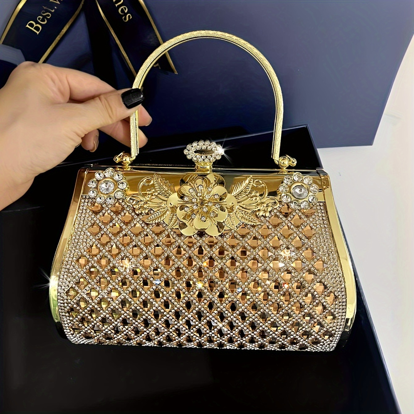 

Golden Elegant Clutch Bag With Rhinestone Accents, Geometric Pattern, Pu Material, Detachable Shoulder Strap, Anti-fade, Parties, Weddings, - Women' Handbag