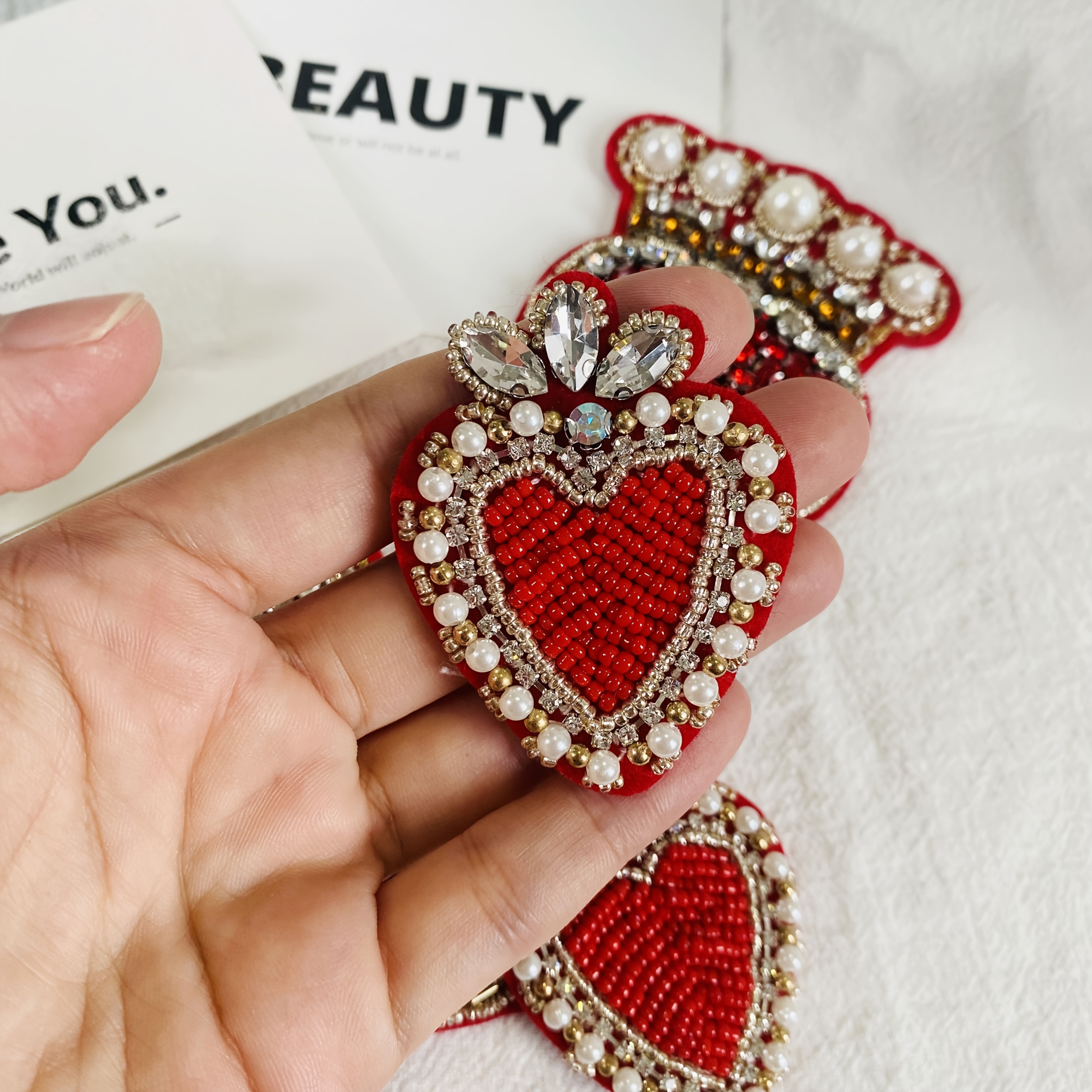 TEMU Set Of 2 Heart-shaped Bead Patches For Decoration, Perfect For Embellishing Dresses, Clothing, Jeans, Jackets, And Handbags