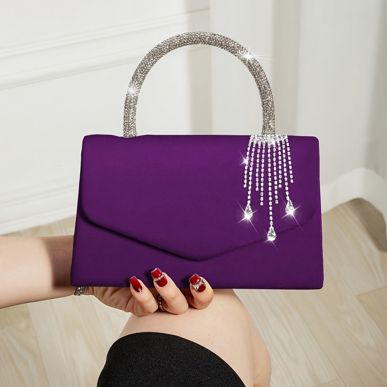 Elegant Plush Rhinestone Pendant Handbag for Parties