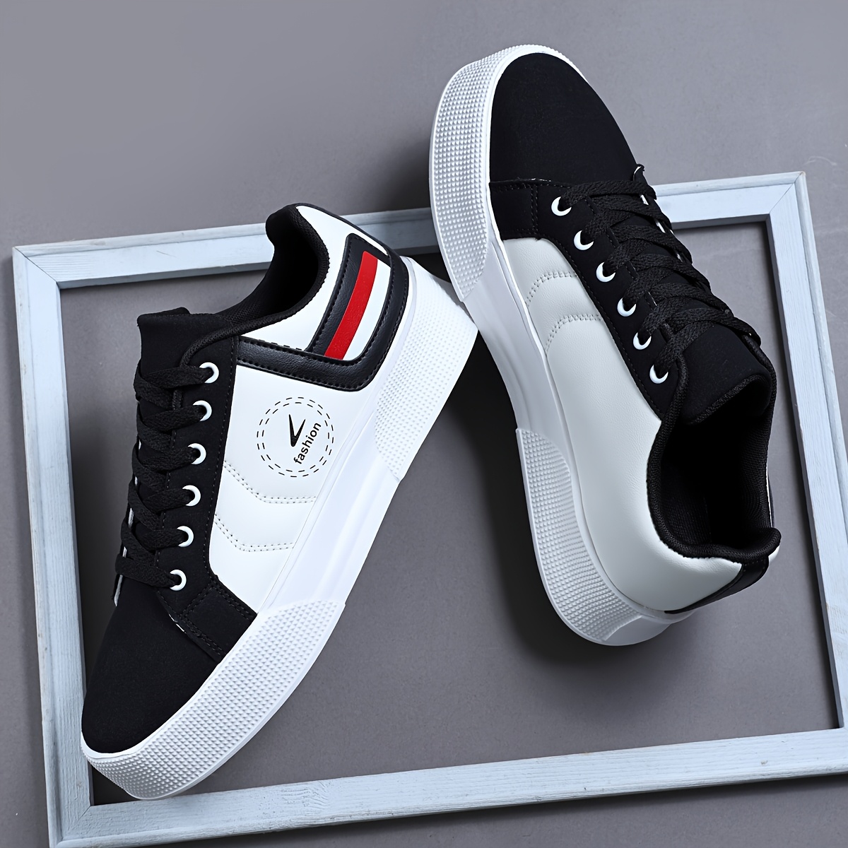 Baskets Homme Kaki Confort Chaussures de sport décontractées pour hommes, baskets basses à lacets, chaussures confortables avec un patchwork multicolore pour un style urbain