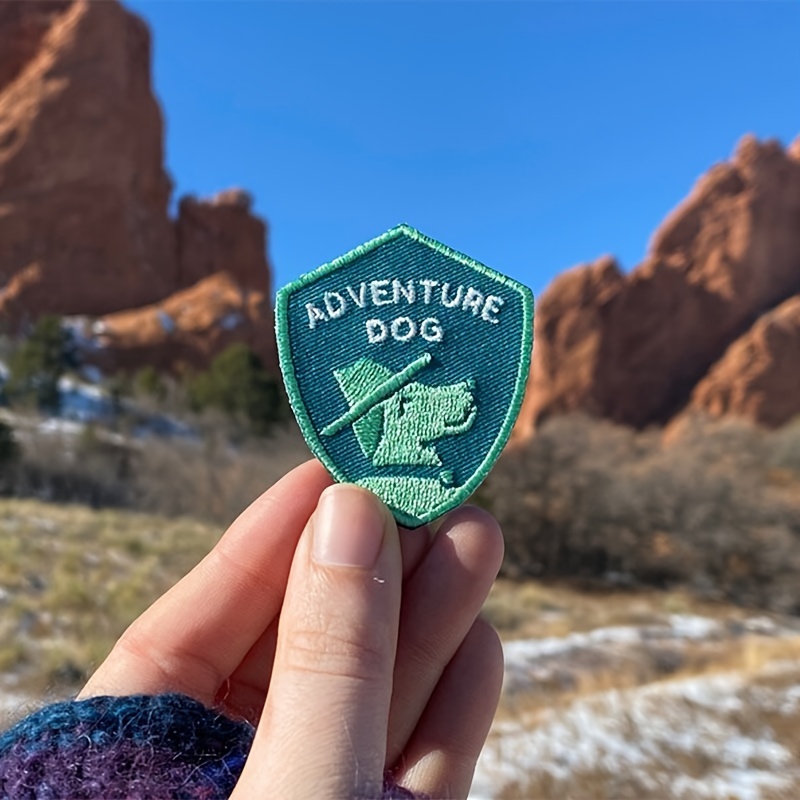 1pc Adventure Dog Patch Iron Embroidered Badge Embroidered Repair Appliques For Backpack, Clothing