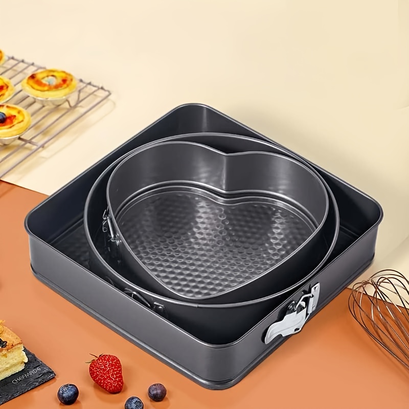 3pcs Square & Round Heart Multi-Size Carbon Steel Removable Bottom Cake Molds, High-Temperature Resistant and Easy to Clean. Suitable for Home Use, and for Holidays Such as Halloween, Christmas, and Valentine's Day