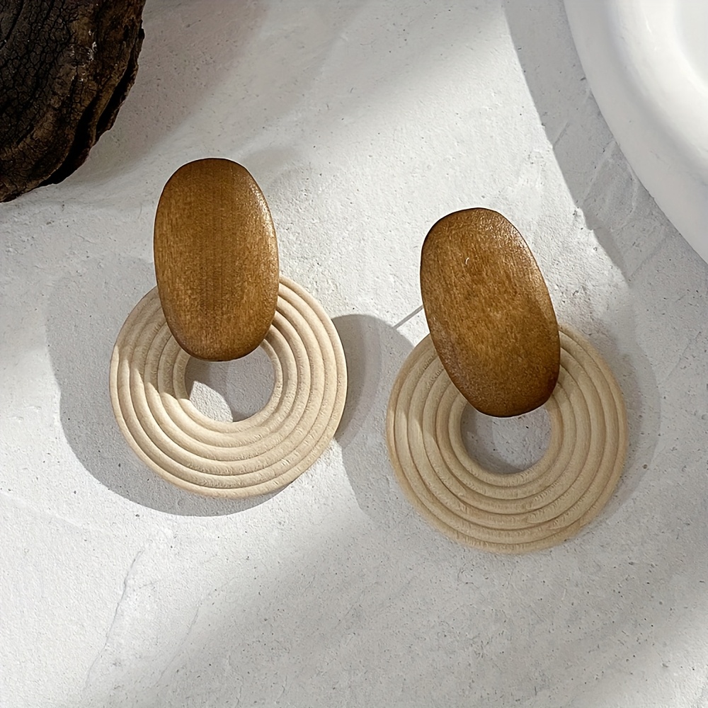 E-shop 2er Set Böhmischer Spiral Hohle Ohrringe Elegante Holz Ohrringe Herren Damen Mode Herbst Winter Schmuck Set