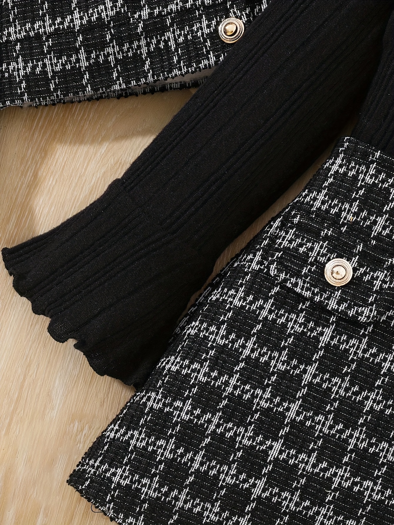 a stylish three piece french outfit for   for early autumn for outdoor Product details 2