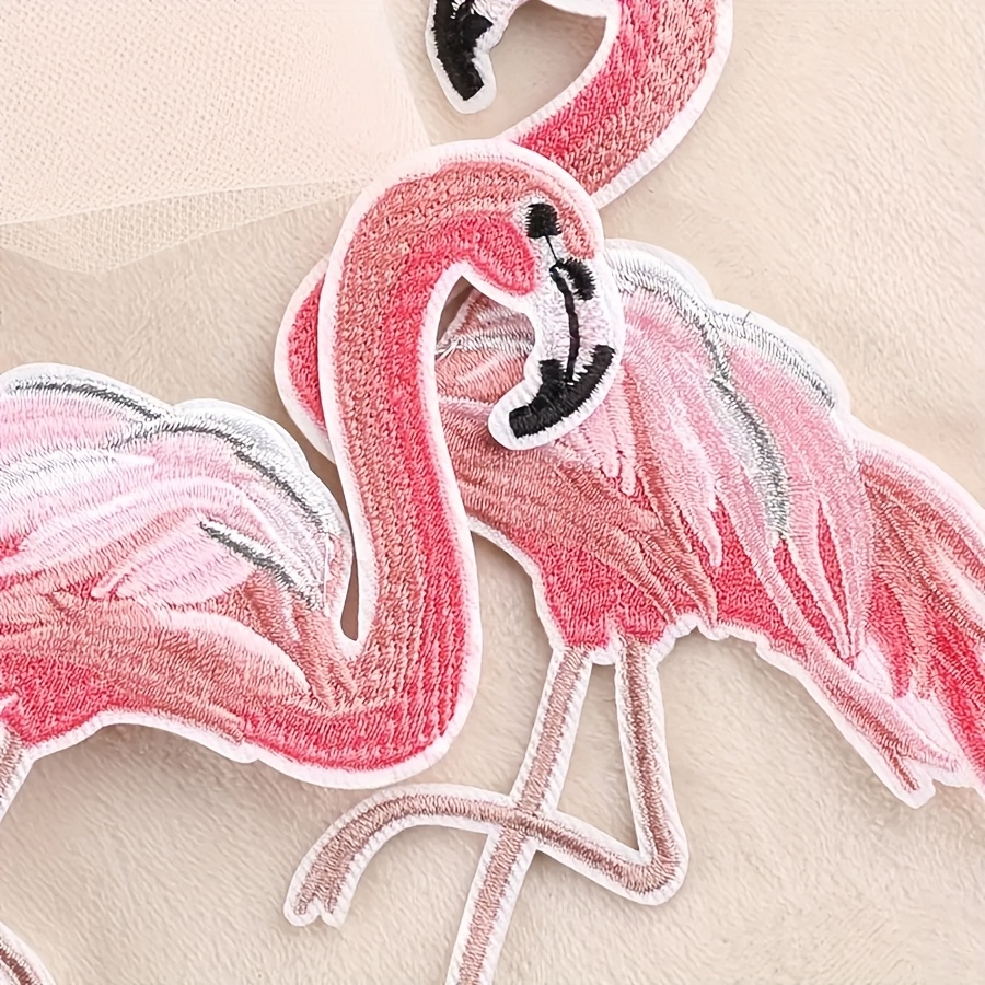 A Pair Of Pink Flamingo Embroidered Patches For Clothing Decoration