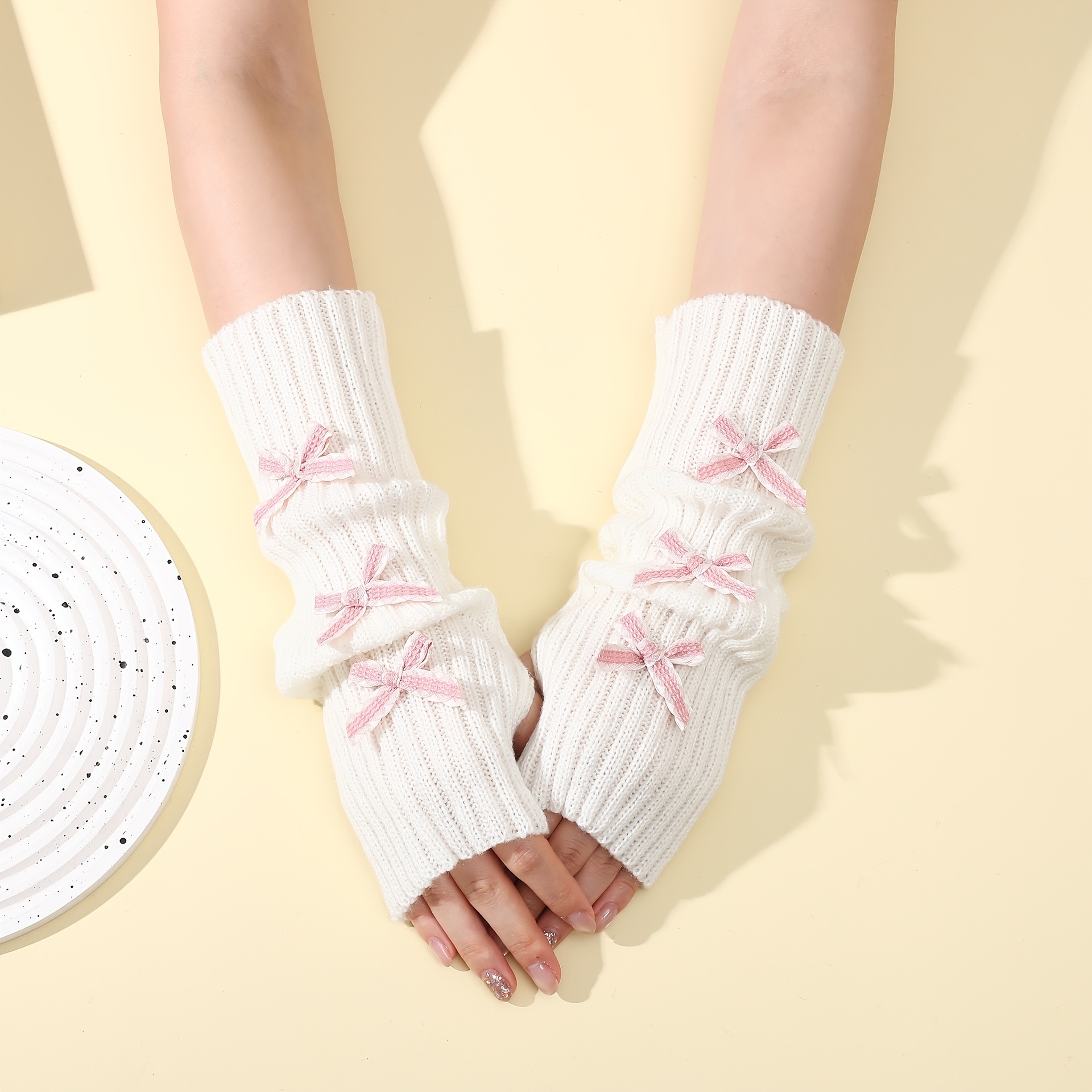 TEMU Une paire de gants chauds d'automne et d'hiver pour femme avec nœud de 30 cm, style , manches à poils moyens et