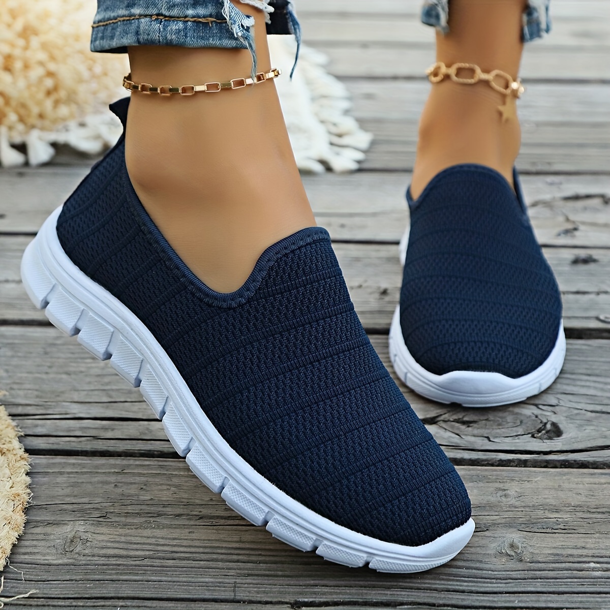 

Women's Casual Sock Sneakers, Breathable Soft Slip On Walking Shoes, Lightweight Outdoor Sports Shoes Plus Size