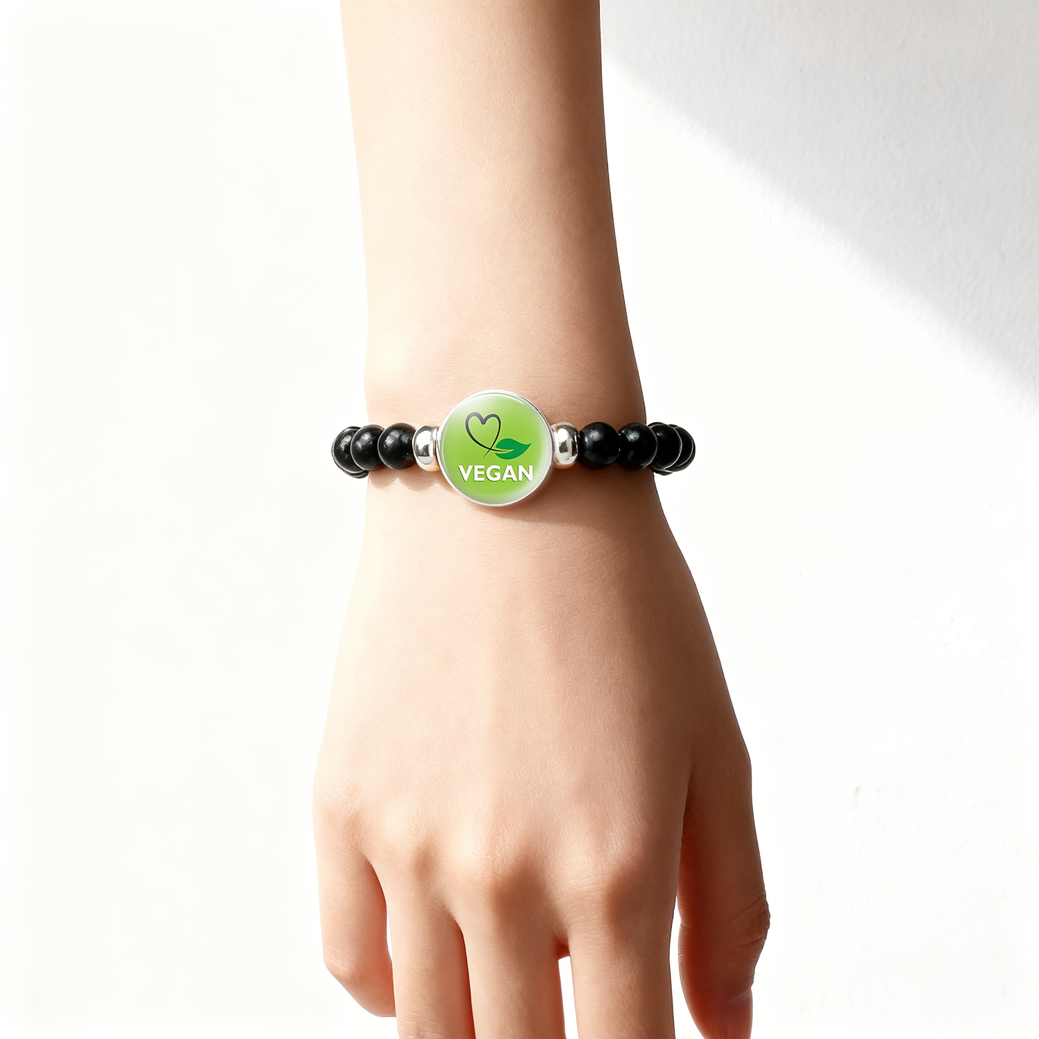 Teenager's Classic Black Color Plastic Beads and Chain Bracelet
