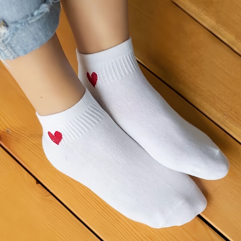 

5/10 Pairs Valentine's Day Heart Print Socks, Comfy & Breathable Short Socks, Women's Stockings & Hosiery