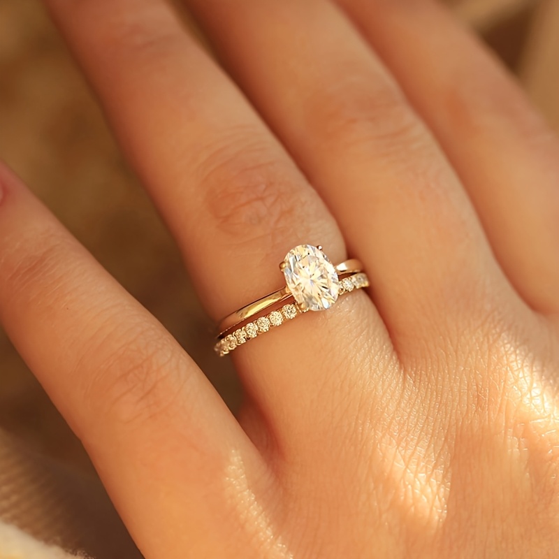 2pcs Unisex Copper Stackable Ring Set with Oval Cut CZ Inlay