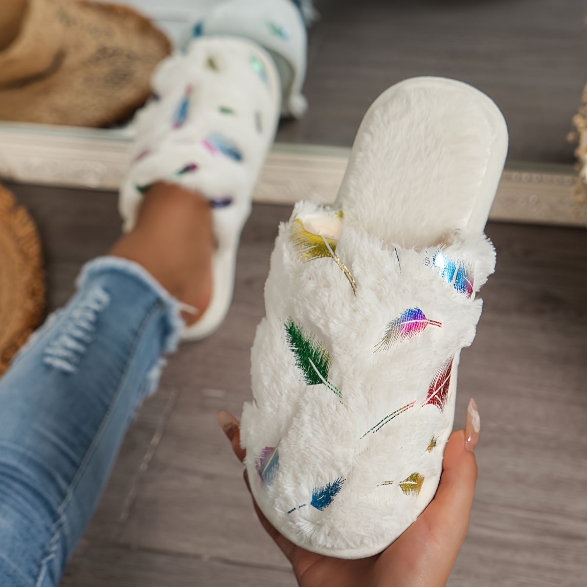 

Festive Feather Print Slippers - Cozy, Casual, And Hand Washable