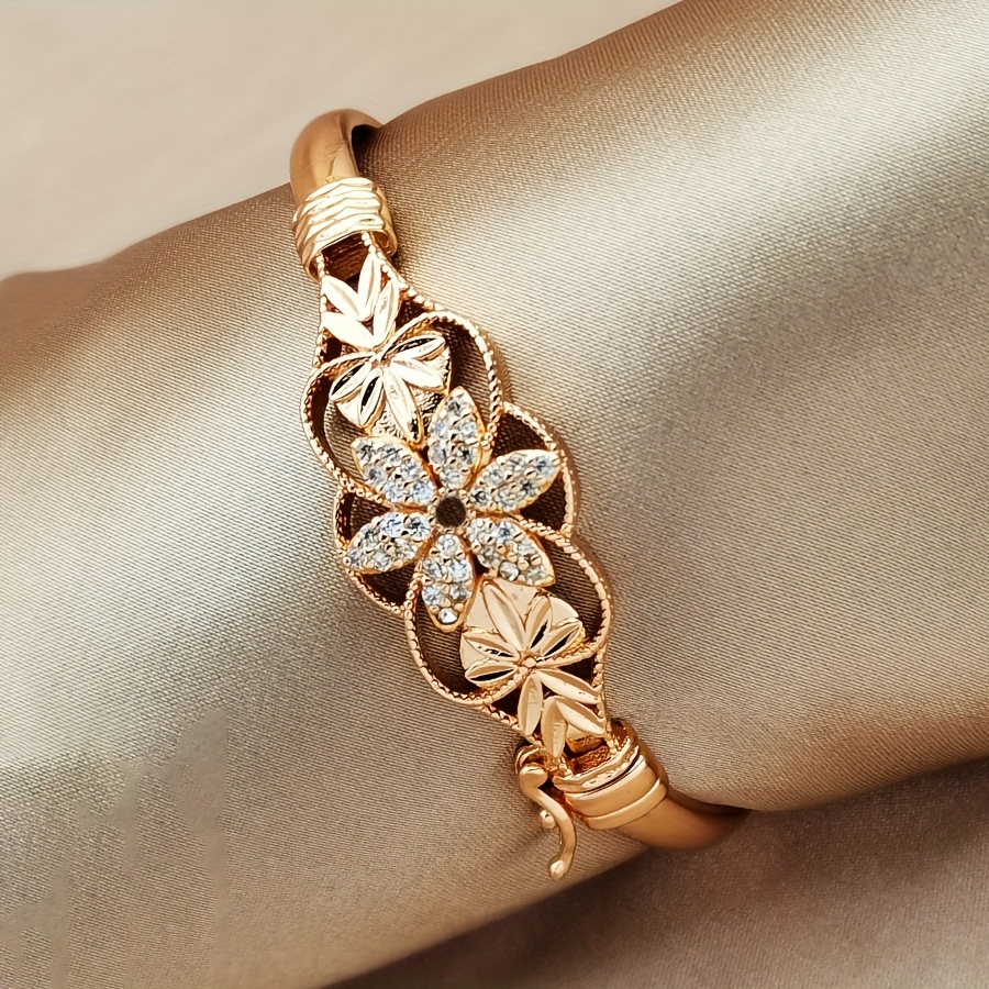 TEMU 1pc Bracelet ouvert pour femme, style rétro et tendance, avec fleur en synthétique, parfait pour , les fêtes d'anniversaire, les , et comme