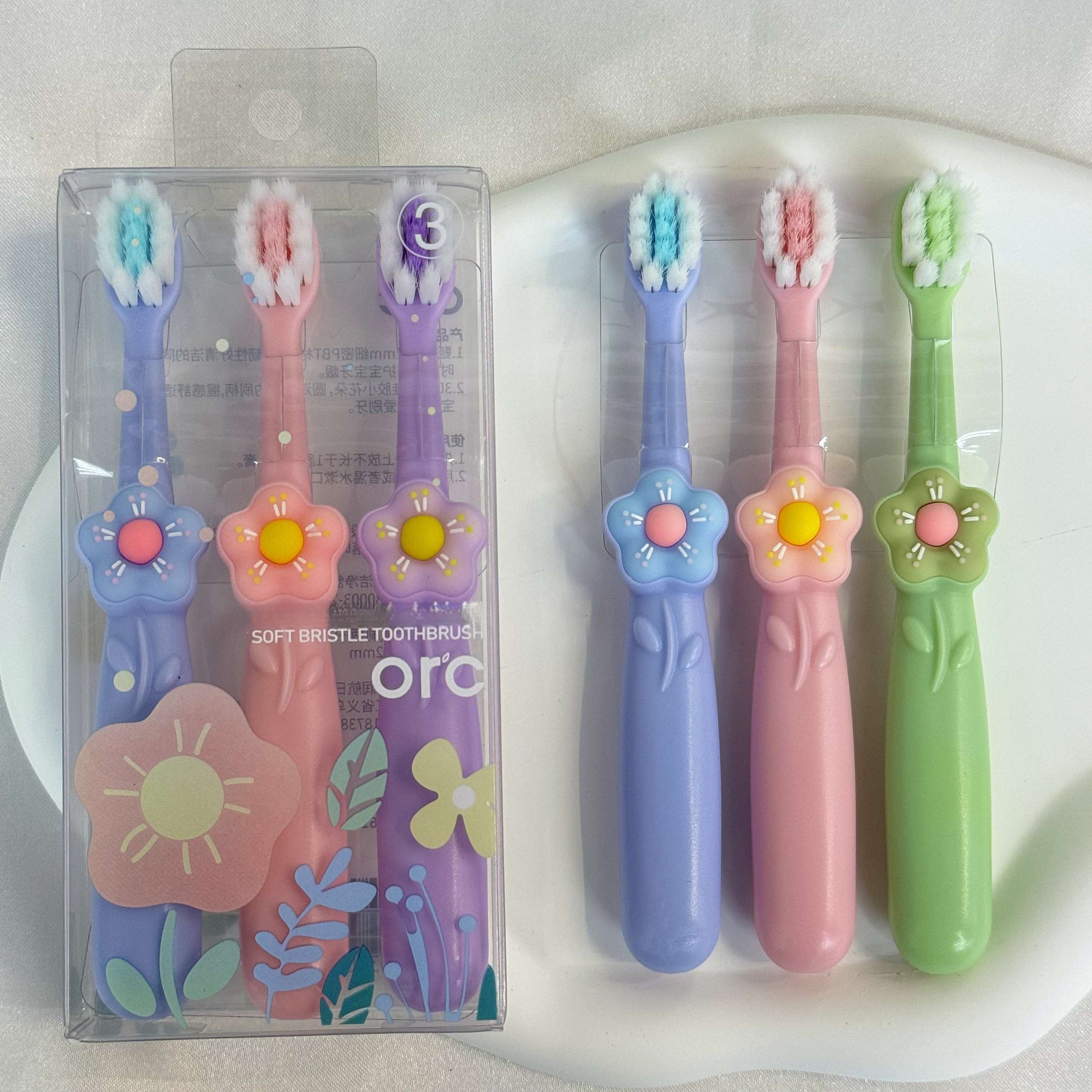 

' Toothbrush Set - For 3+ Years,