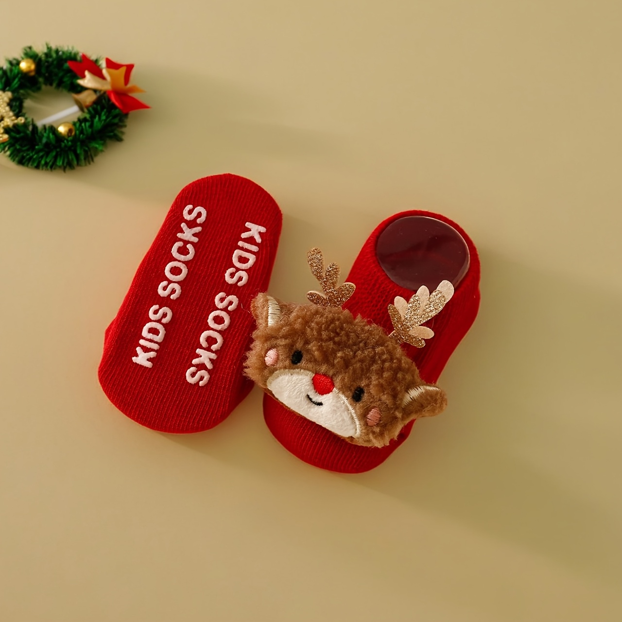Image of A Pair Of Christmas Baby Floor Socks Baby Indoor Non-slip Socks Soft Soled Glue Toddler Floor Shoes Baby Shoes Socks Christmas Socks